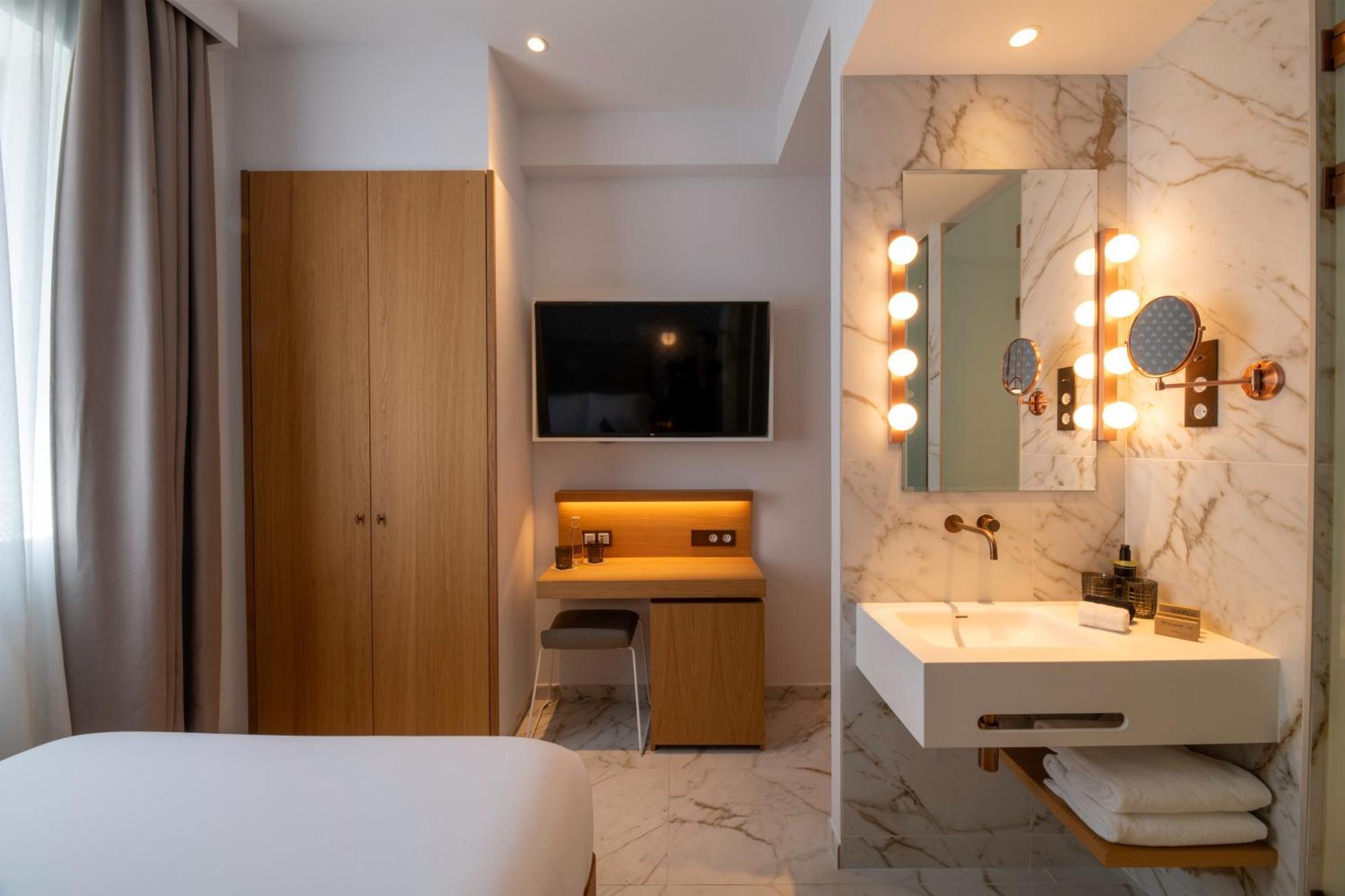 UMusic Hotel Madrid Exterior foto Bathroom